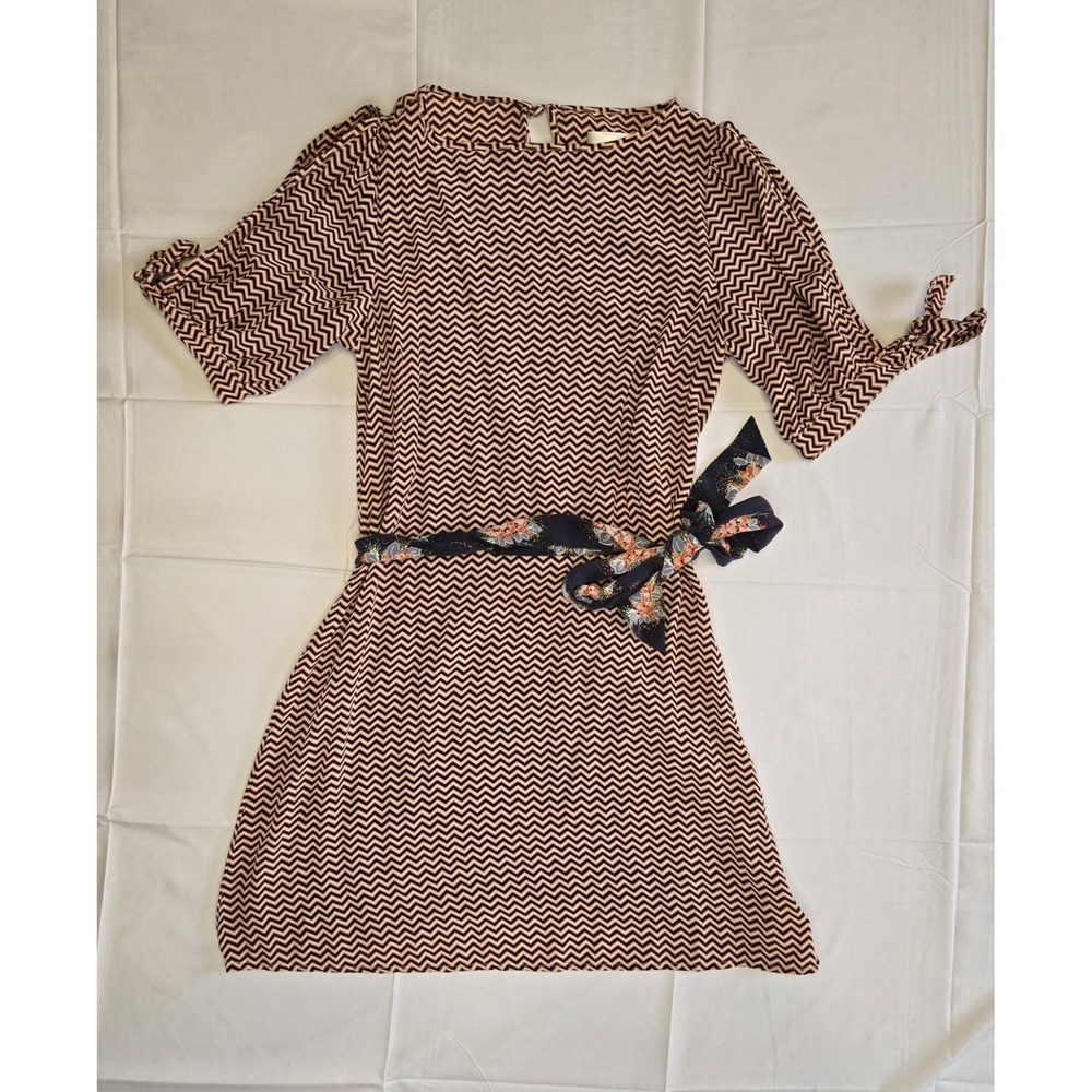 Jenny Han 100% Silk Dress Small Chevron W Floral Adjustable Belt Dainty Classy‎